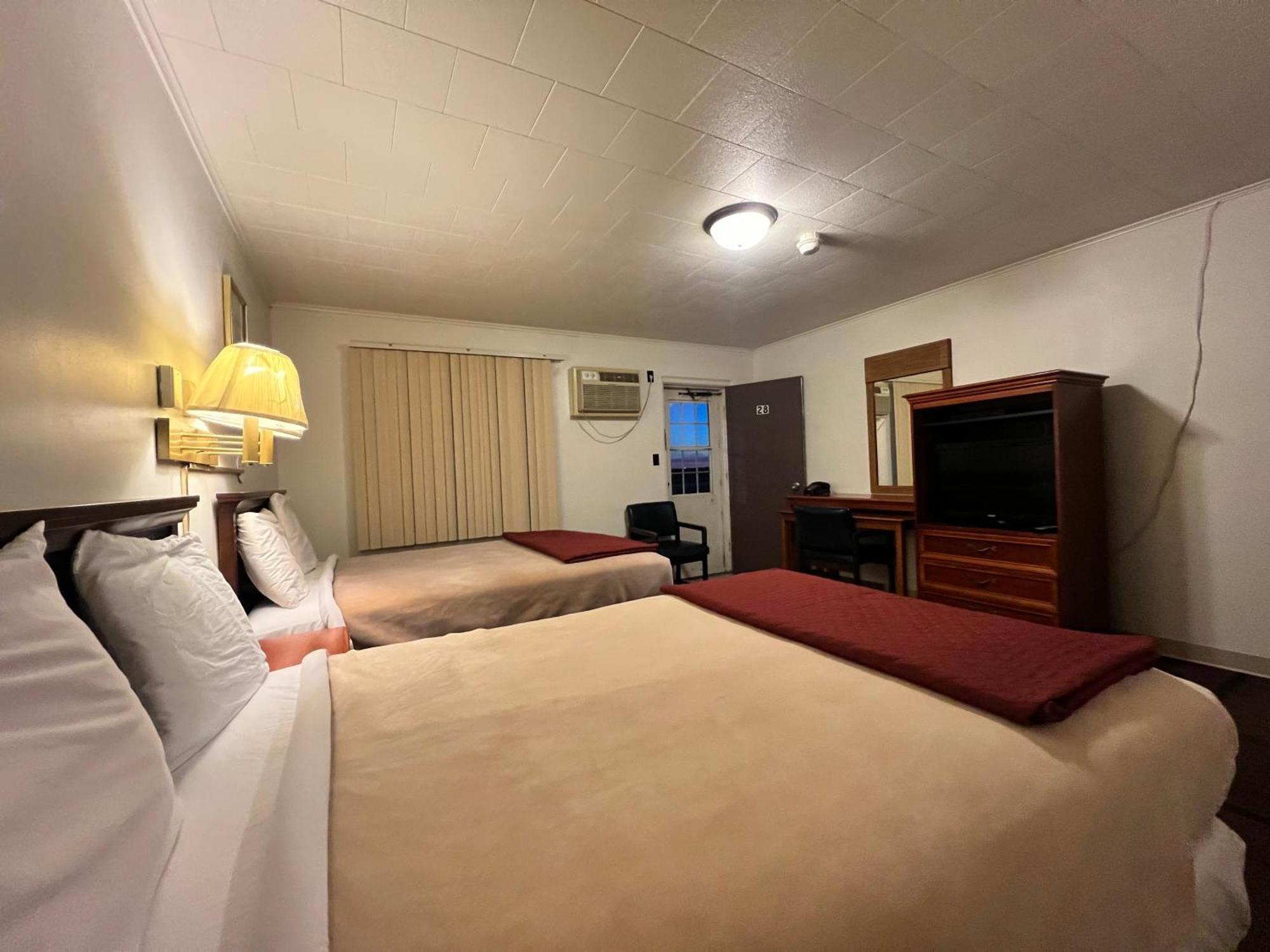 Motel Oyo Prairie Winds Keokuk Hwy 136 Carthage